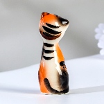 Figurine chat en porcelaine