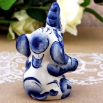 Elephant en porcelaine russe - Gjel